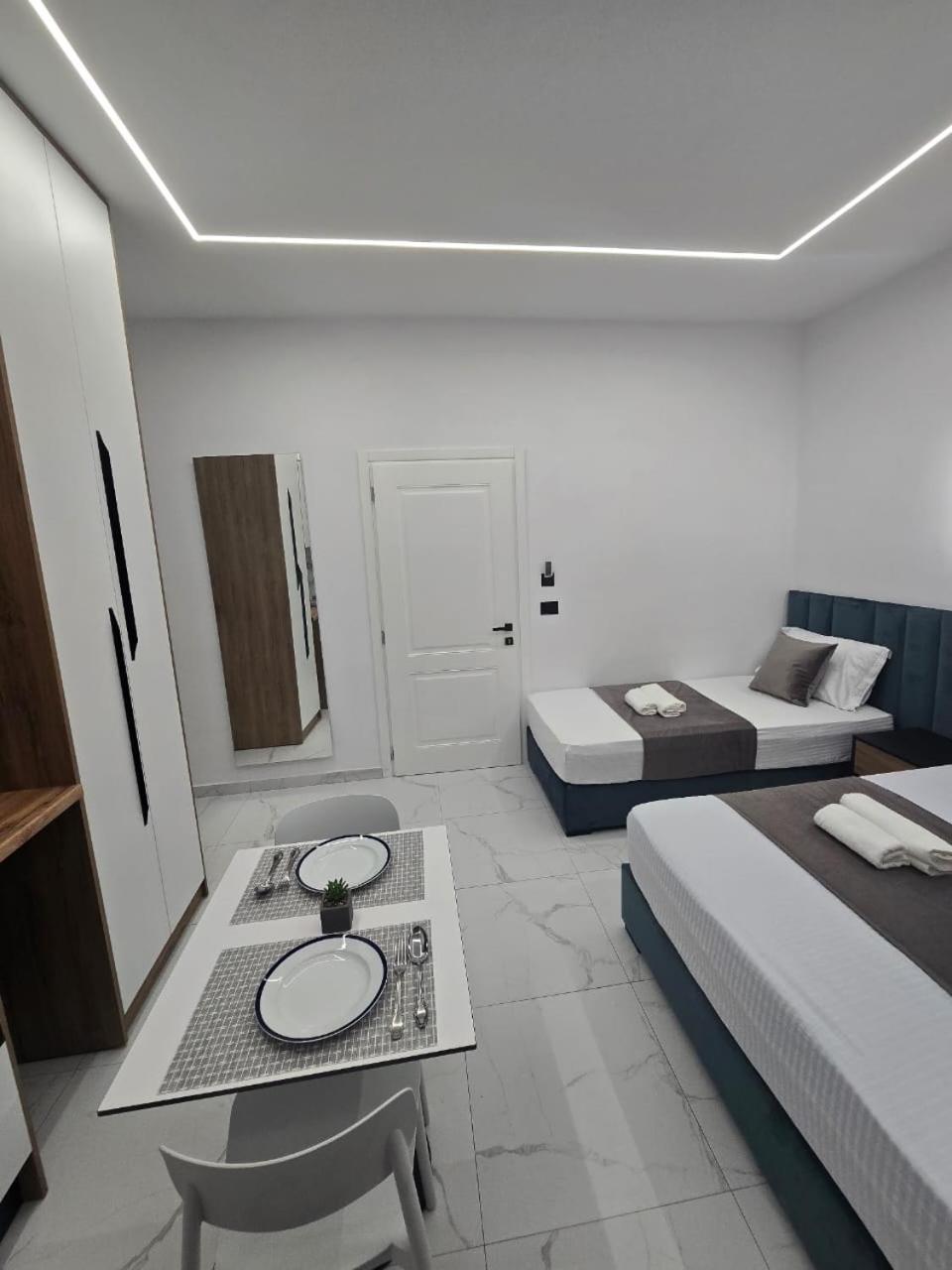 Elite Inn Wlora Zewnętrze zdjęcie