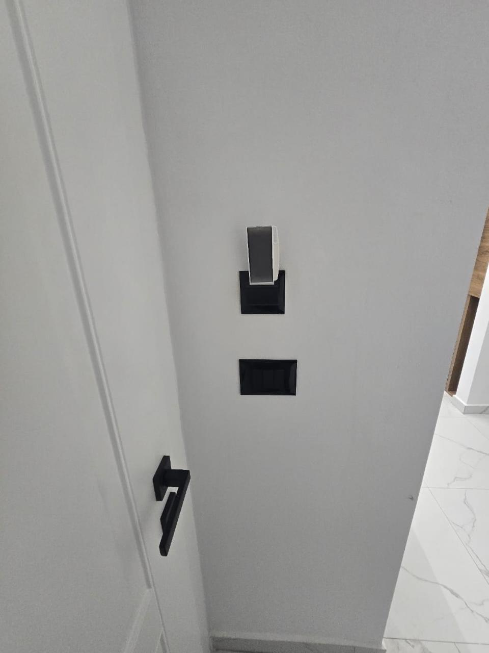 Elite Inn Wlora Zewnętrze zdjęcie